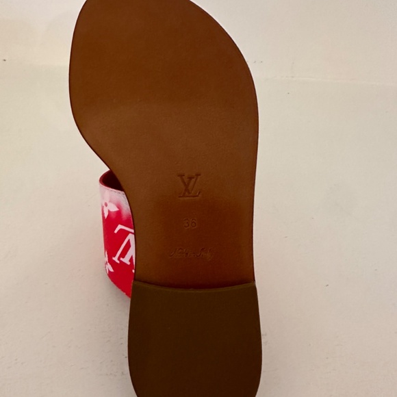 New Louis Vuitton Red Monogram Escale Canvas Palma Thong Flats Size 36 - Picture 3 of 8
